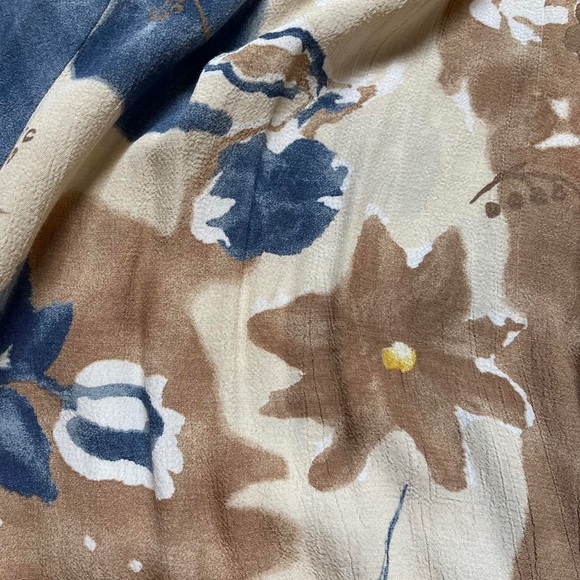 Vintage labod cute grandma button up! Brown blue and yellow flower print! - Picture 3 of 4